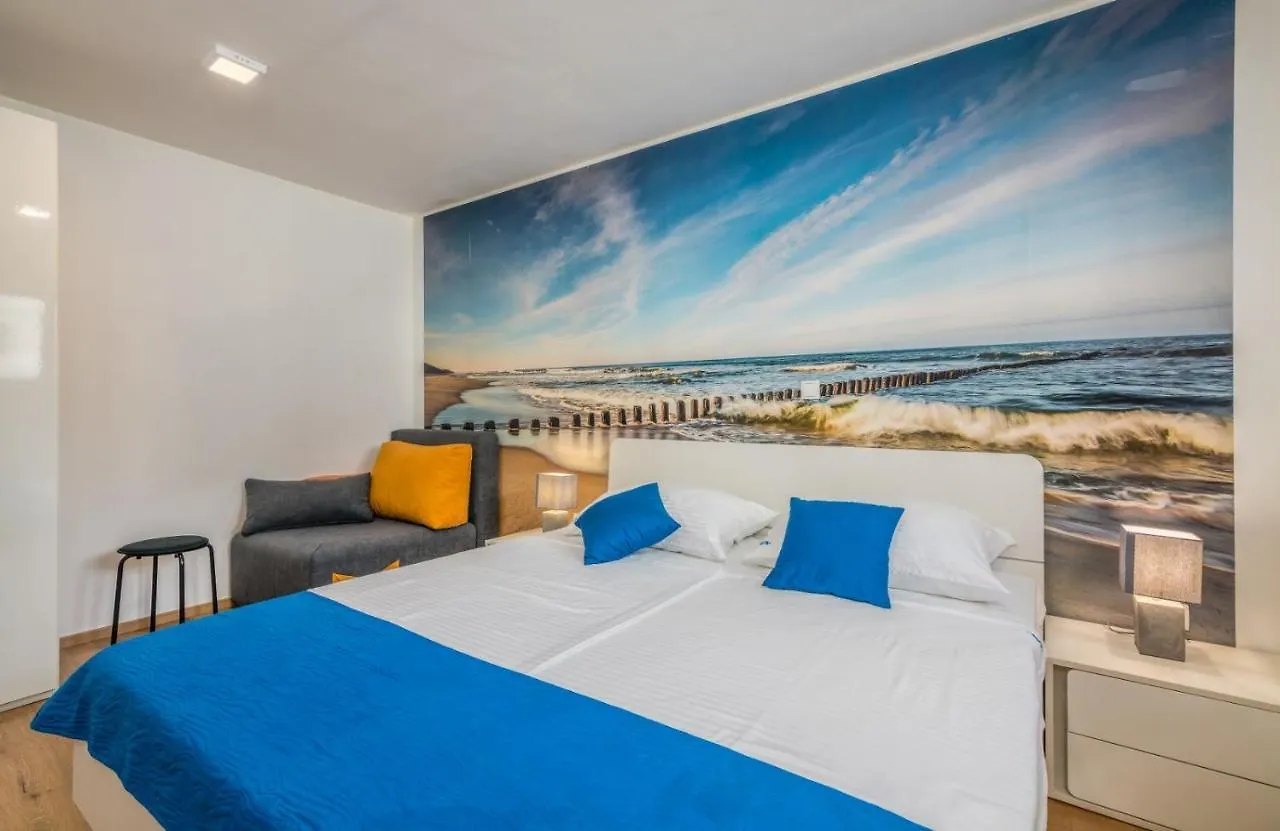 Apartments Elle Luxury Vantacici Malinska Kroatien