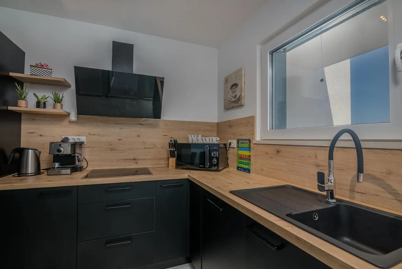 Apartments Elle Luxury Vantacici Malinska